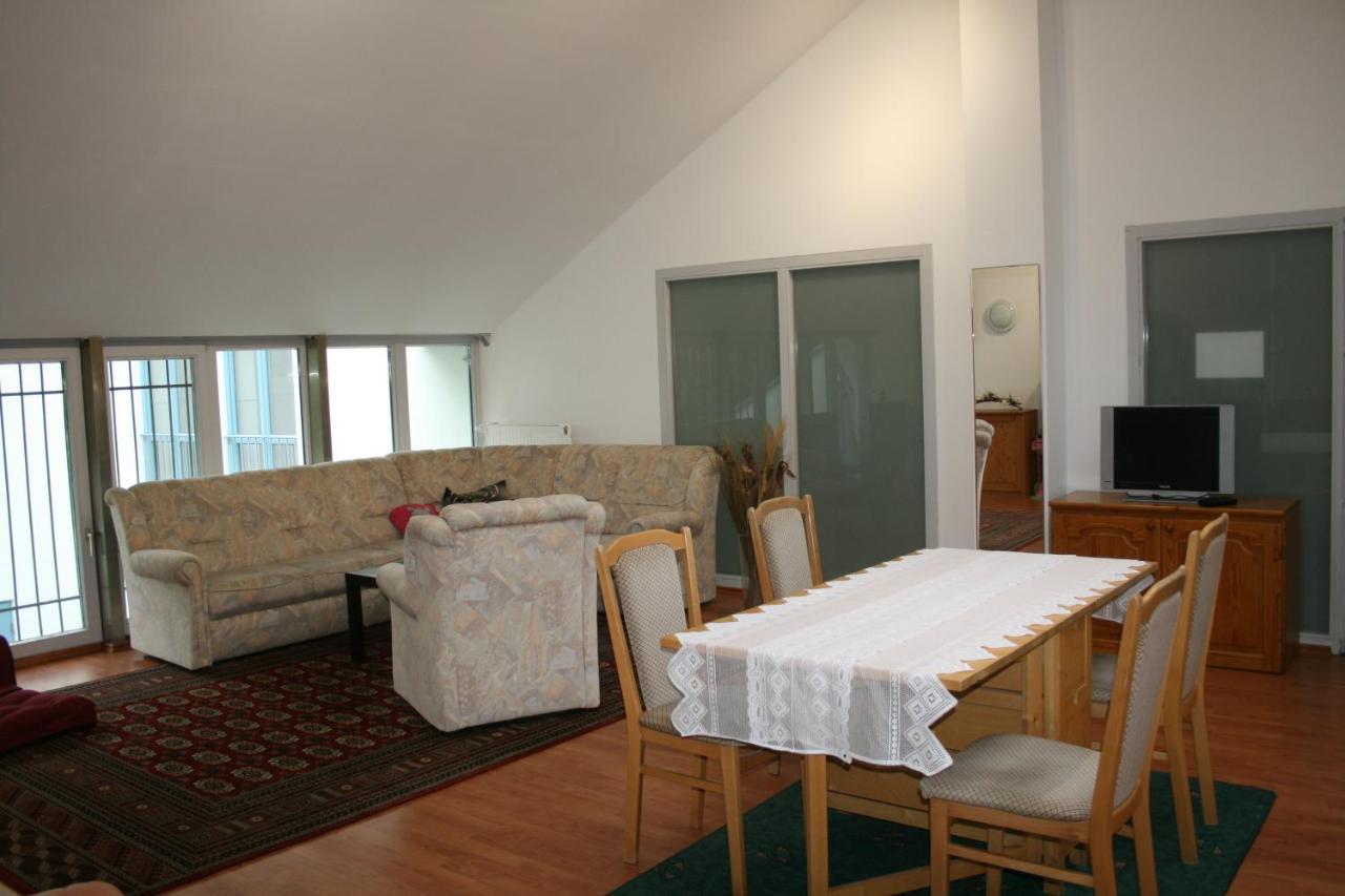 Krug'S Family Hostel Und Restaurant Weilheim in Oberbayern Εξωτερικό φωτογραφία